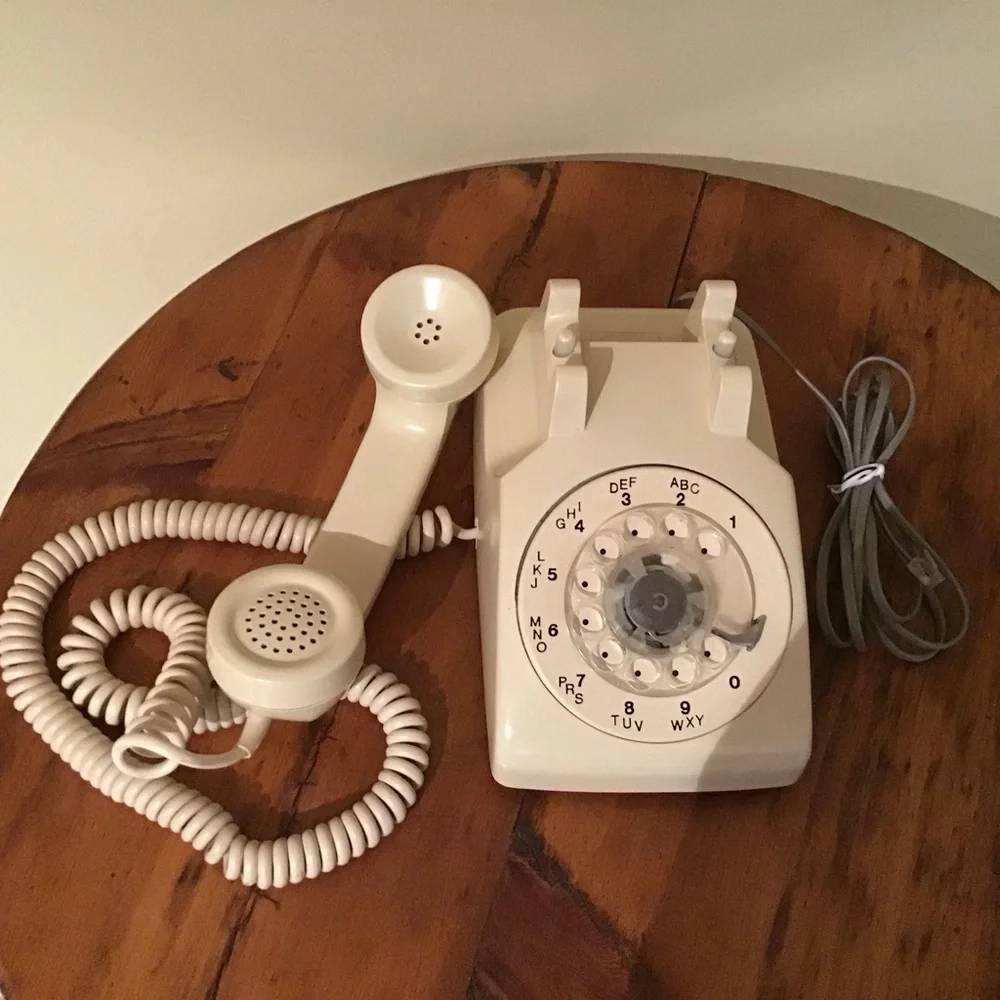 Vintage Rotary Dial Telephone - Cream - Picture 2 of 3